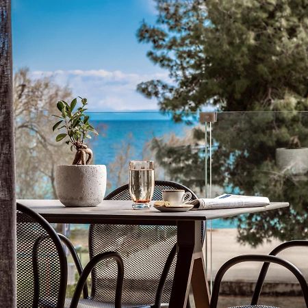 Point Ephemere Beachfront Apartments مدينة زاكينثوس المظهر الخارجي الصورة