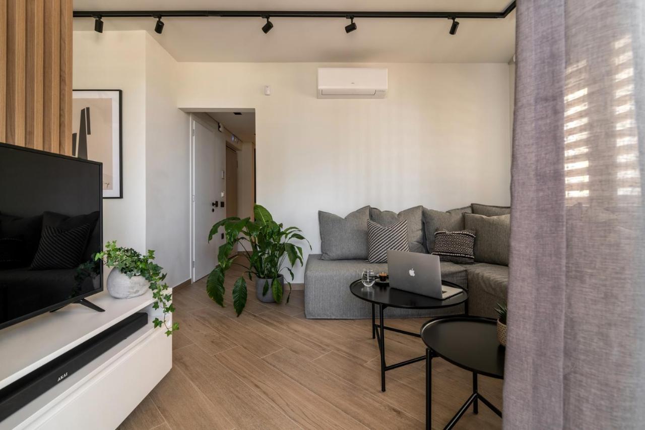 Point Ephemere Beachfront Apartments مدينة زاكينثوس المظهر الخارجي الصورة