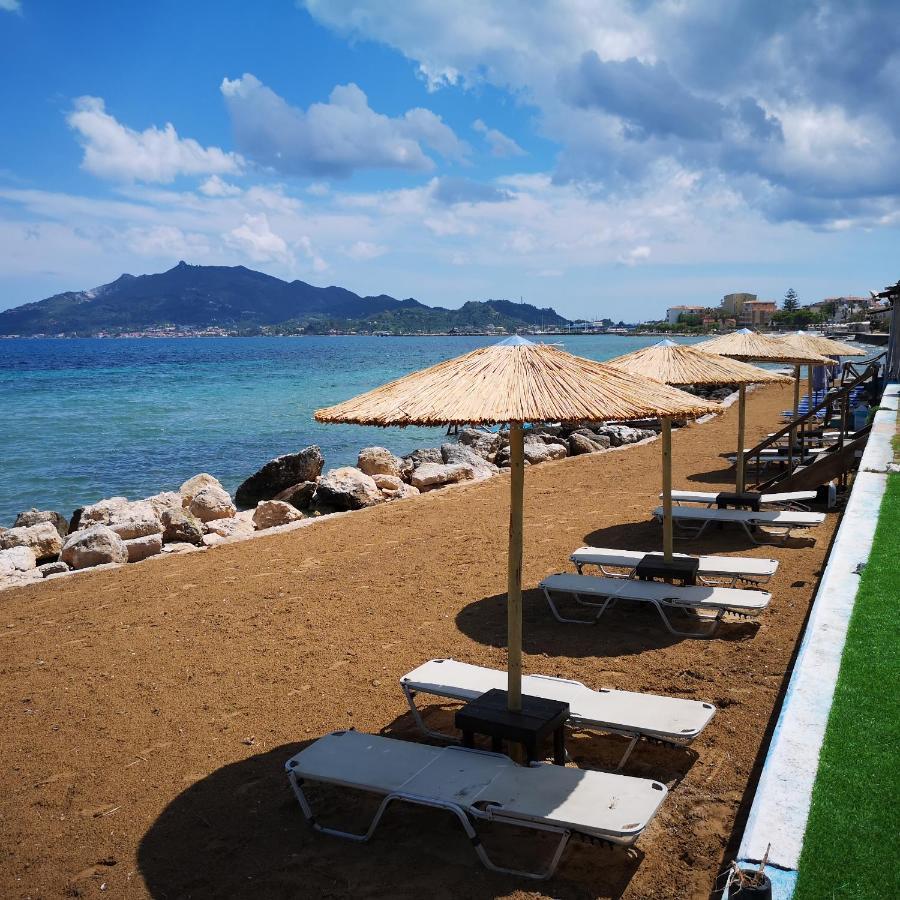 Point Ephemere Beachfront Apartments مدينة زاكينثوس المظهر الخارجي الصورة