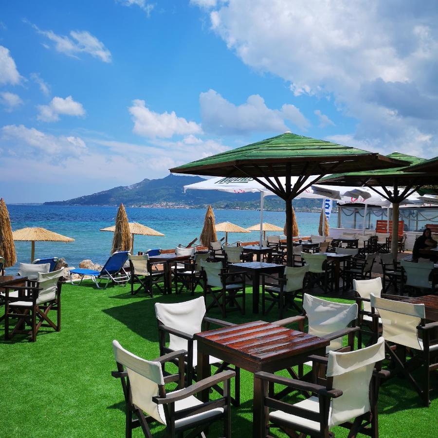 Point Ephemere Beachfront Apartments مدينة زاكينثوس المظهر الخارجي الصورة